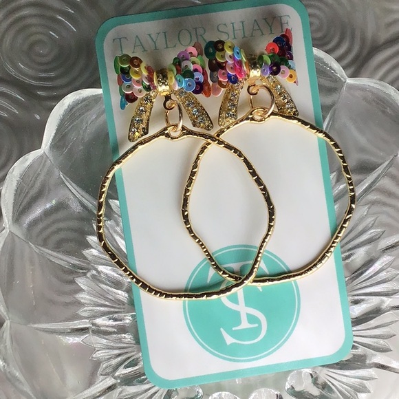 TAYLOR SHAYE EARRINGS❤️❤️ - Picture 3 of 6